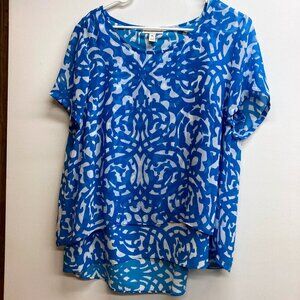 flowing, vibrant Dana Buchman blouse, size XL
